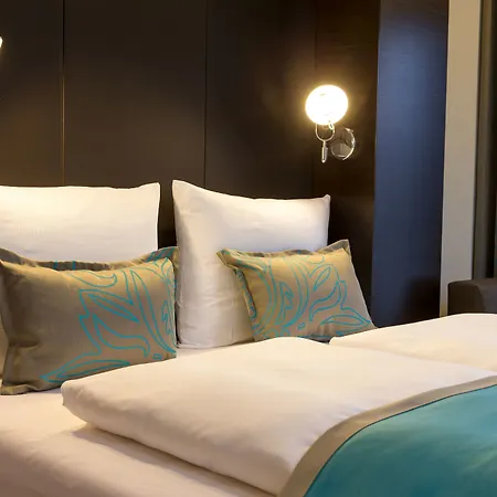 Hotel One